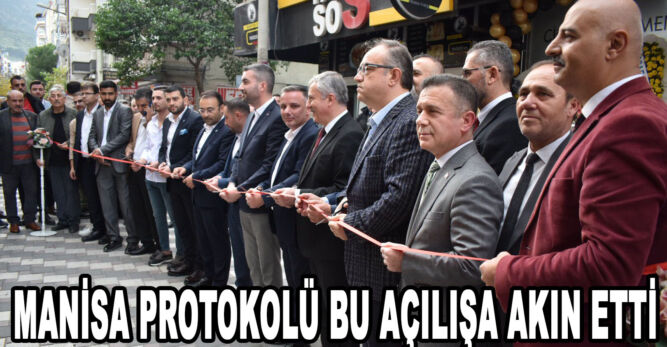 Manisa protokolü bu açılışa akın etti