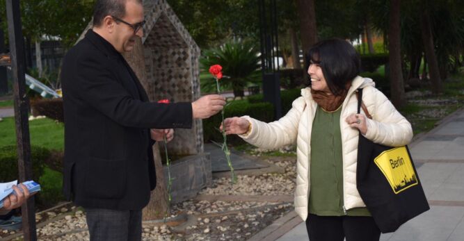 DEVA PARTİSİ ADAYI OKTAY GÖKKAYA  “YUNUSEMRE BELEDİYESİ’NDE   KADIN ÇALIŞAN SAYISINI ARTTIRACAĞIZ “