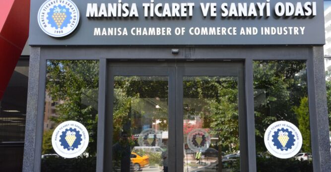 Manisa TSO Manisa yerel basınına  sahip çıktı