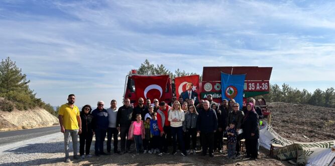 Akhisar Lokantacılar Odası’ndan Anlamlı Etkinlik: 101 Çam Fidanı Toprakla Buluşturuldu