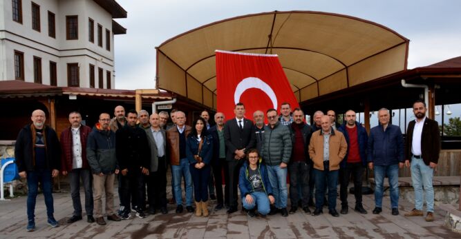 Türk Eğitim Sen Manisa Şubesi, Manisa Celal Bayar Üniversitesi işyeri temsilcileriyle toplantı düzenledi.